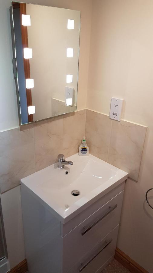 Modern 1 Bed Apartment Close To Campbeltown Εξωτερικό φωτογραφία